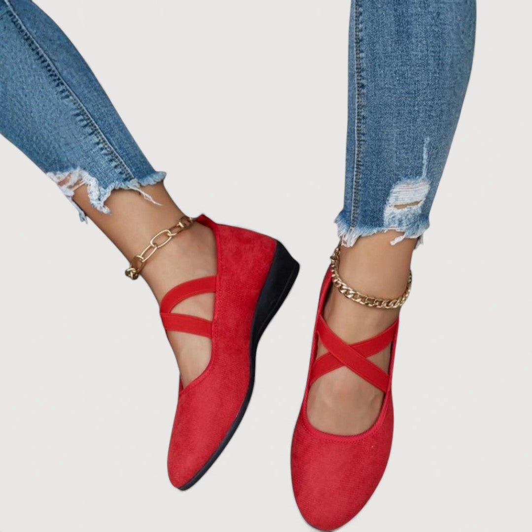 Livia | Elegant Comfort Flat