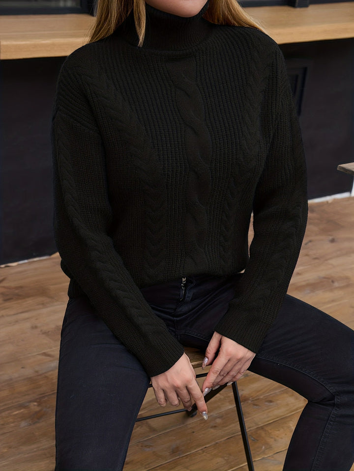 Élise | Soft Cable Turtleneck