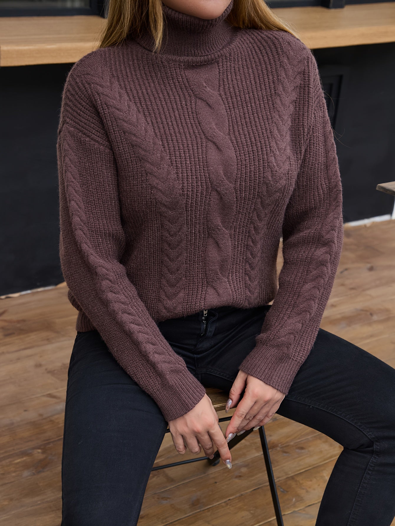 Élise | Cable-Knit Turtleneck