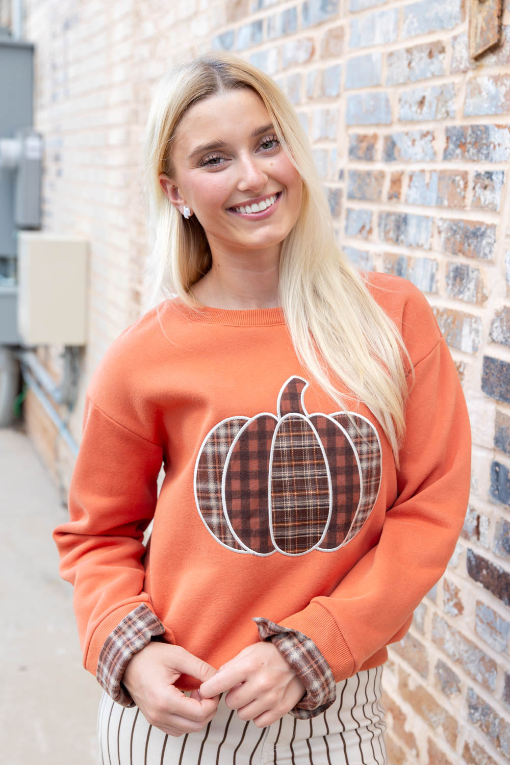 Patchwork Pumpkin Embroidered Halloween Pullover