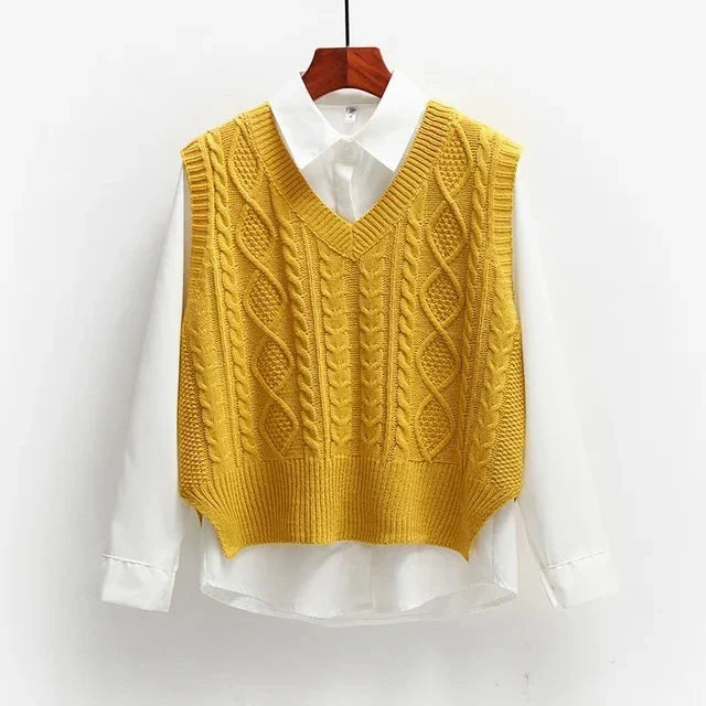Women's Beige Cable Knit V-Neck Loose Fit Pullover Sweater – Casual Layering Top