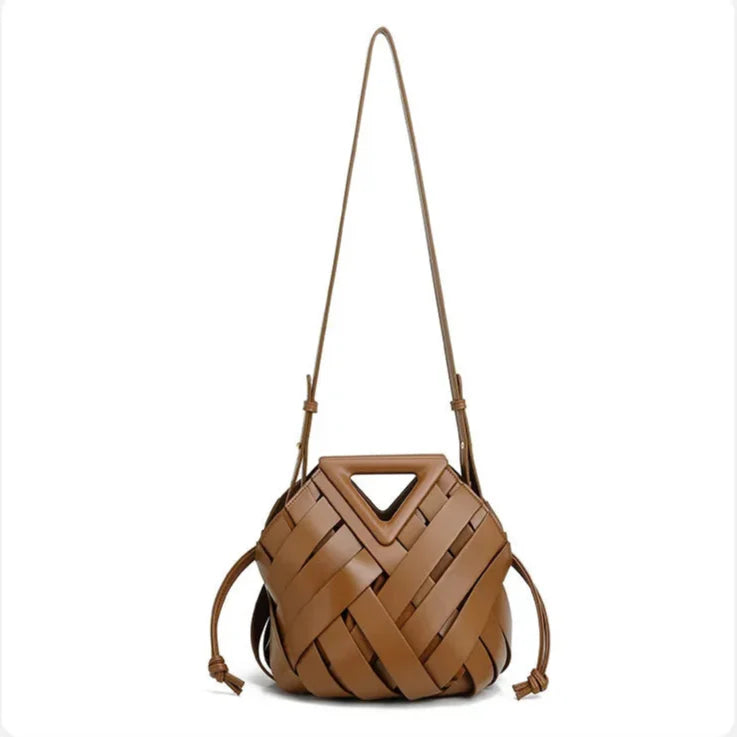 Victoria | Hand-Woven Mini Bucket
