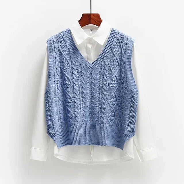 Women's Beige Cable Knit V-Neck Loose Fit Pullover Sweater – Casual Layering Top