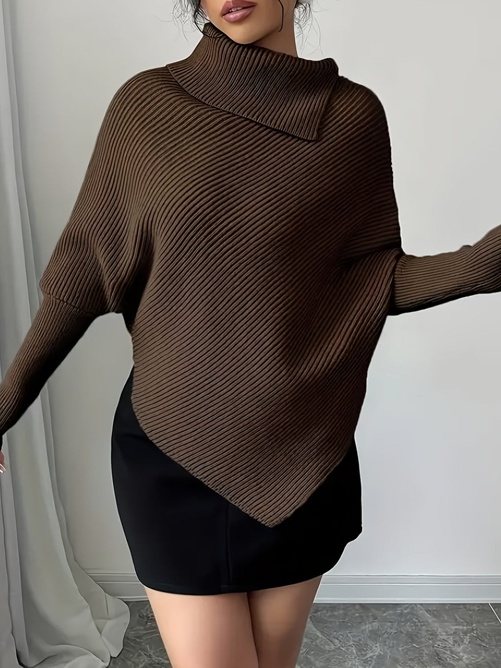 Olivia | Asymmetric Knit Pullover