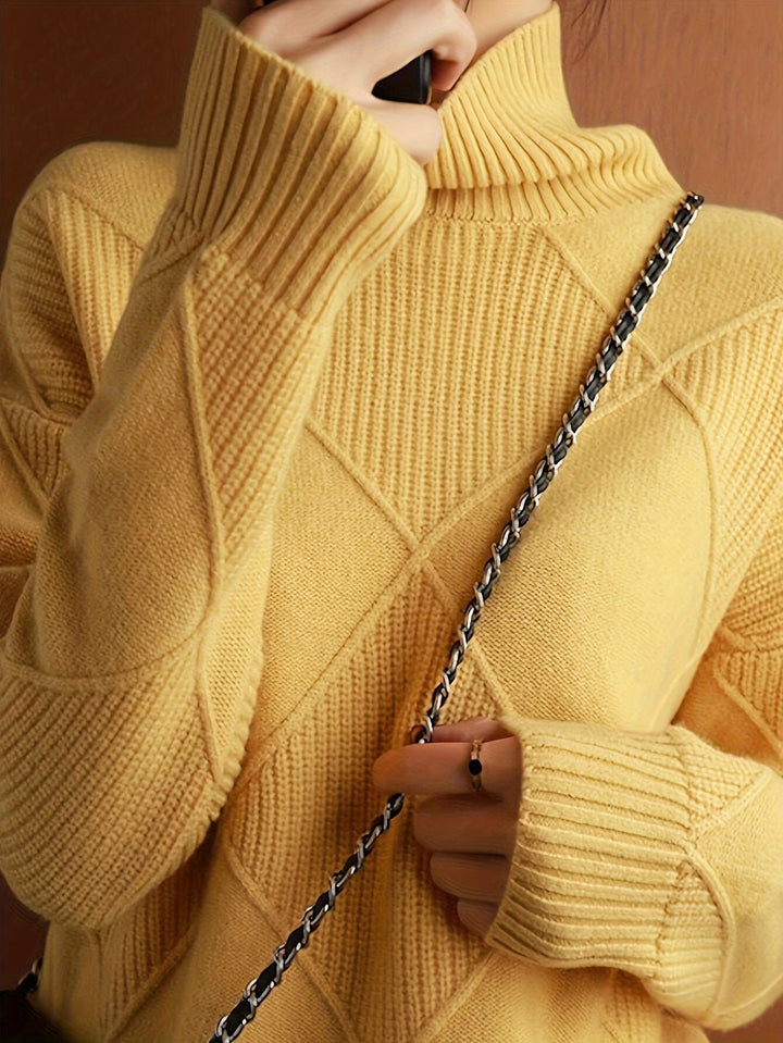 Nora | Soft Geometric Knit