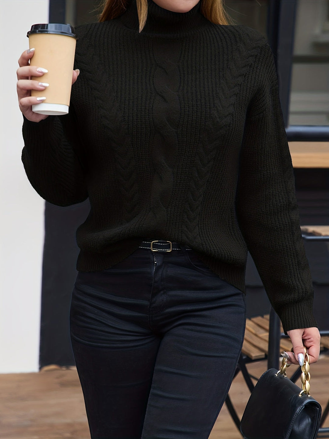 Élise | Soft Cable Turtleneck
