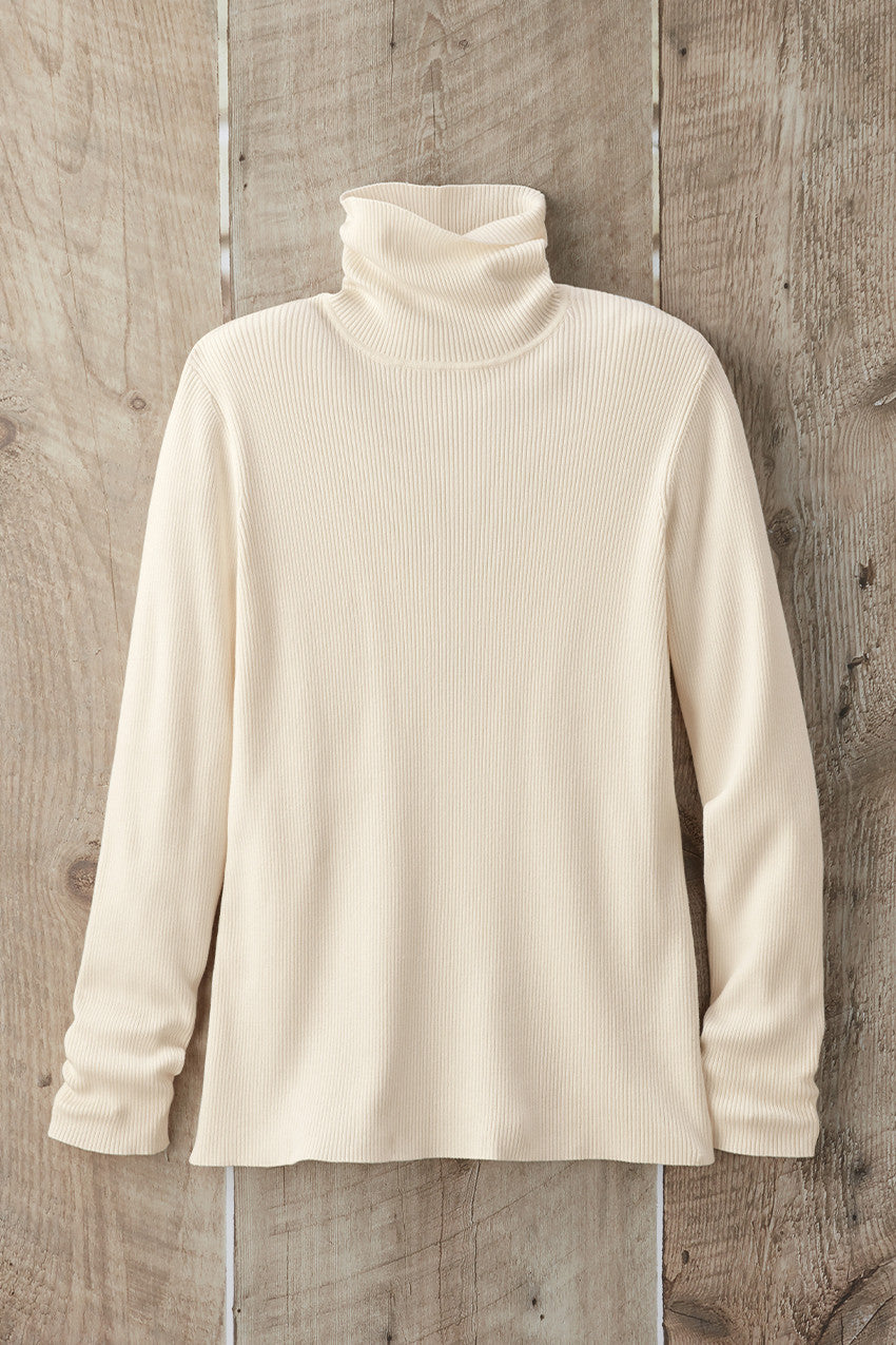 Women's Fine-Gauge Ribbed Turtleneck Sweater