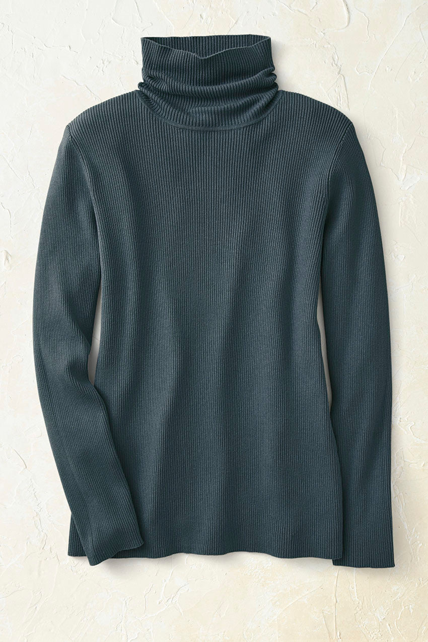 Women's Fine-Gauge Ribbed Turtleneck Sweater
